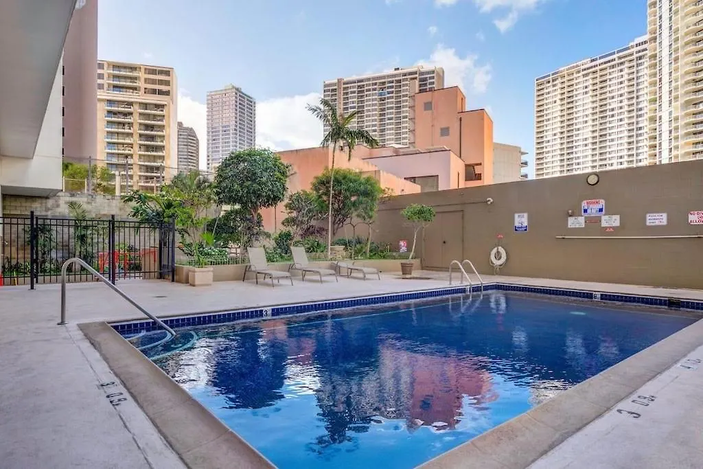 Soothing Hawaii Condo - 18F Honolulu